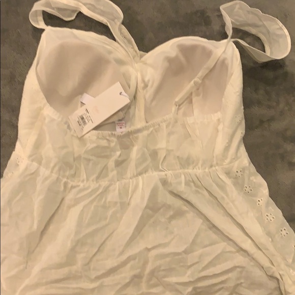 Tanktop - Picture 3 of 4